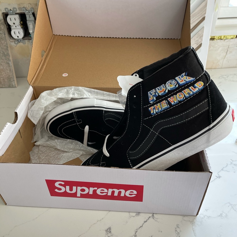 supreme fuck the world vans size 11